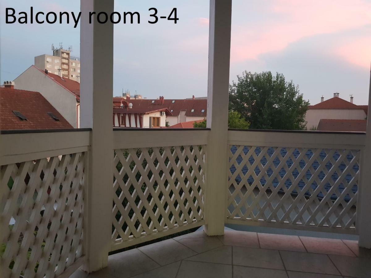 Zoli Apartmanok-Zoli Koelcsey 19 Villa Hajdúszoboszló Екстериор снимка
