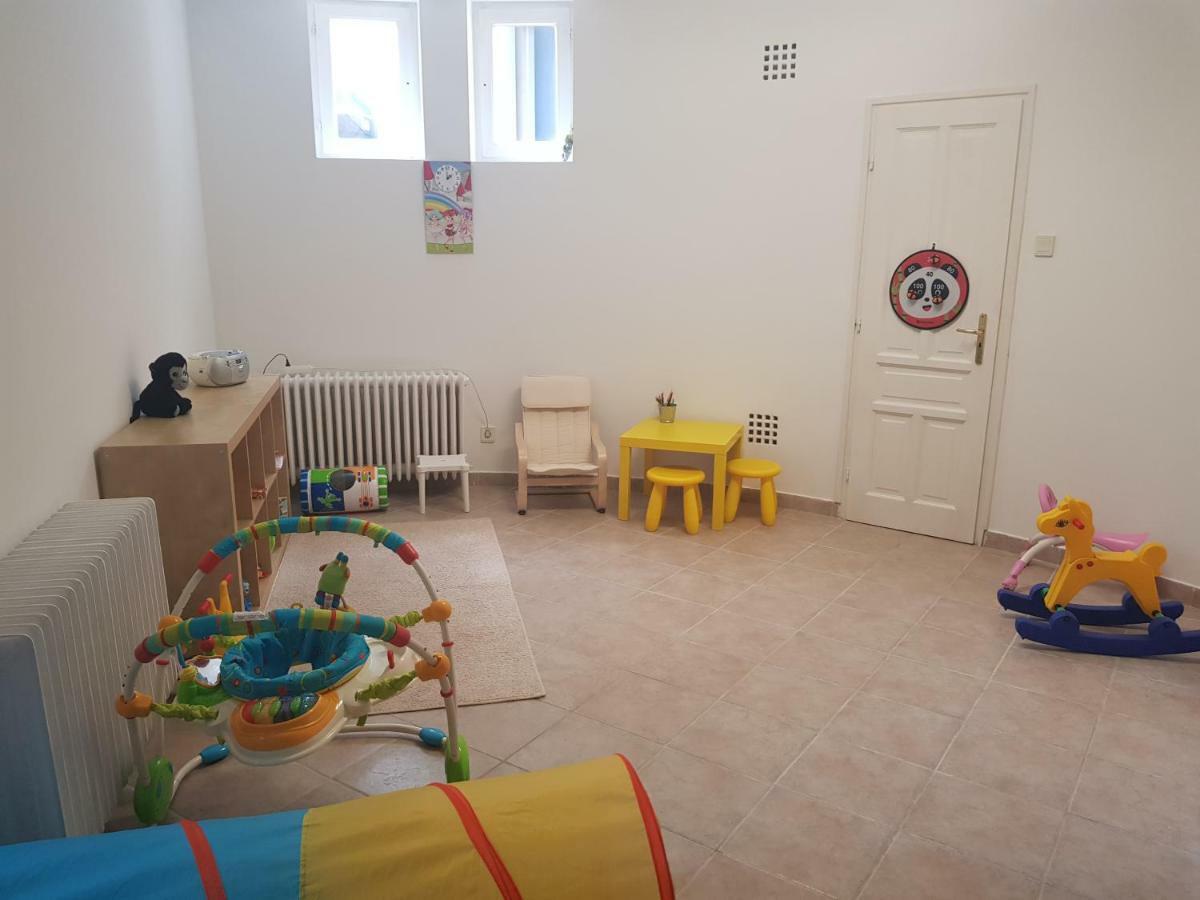 Zoli Apartmanok-Zoli Koelcsey 19 Villa Hajdúszoboszló Екстериор снимка