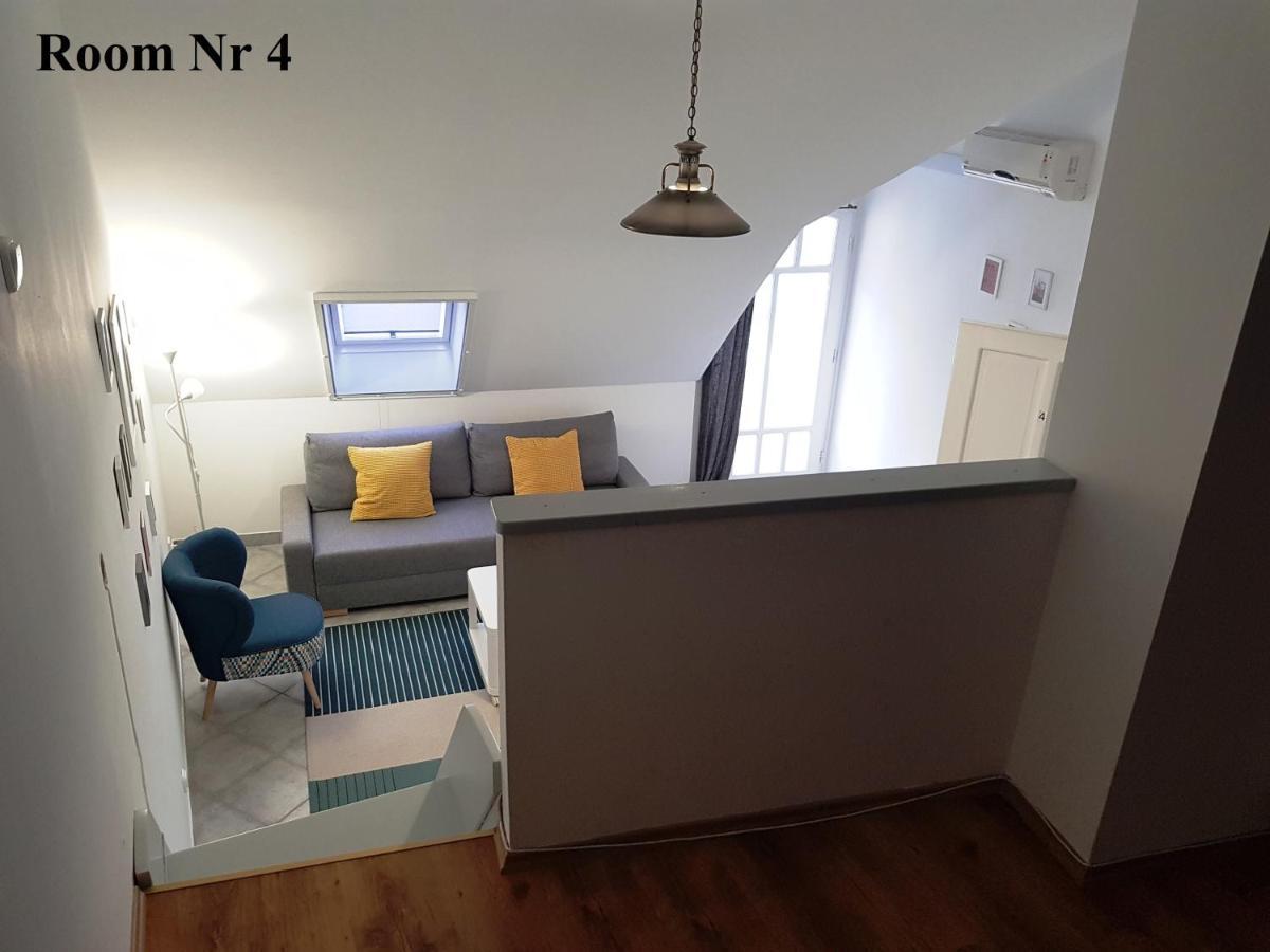 Zoli Apartmanok-Zoli Koelcsey 19 Villa Hajdúszoboszló Екстериор снимка
