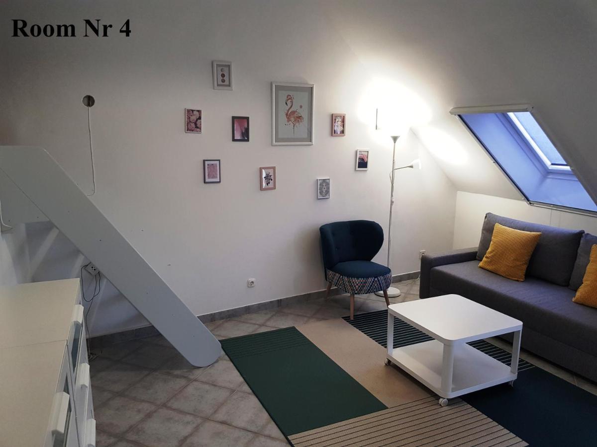 Zoli Apartmanok-Zoli Koelcsey 19 Villa Hajdúszoboszló Екстериор снимка